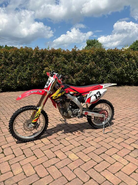 Honda CRF 250 R (2009) (4)