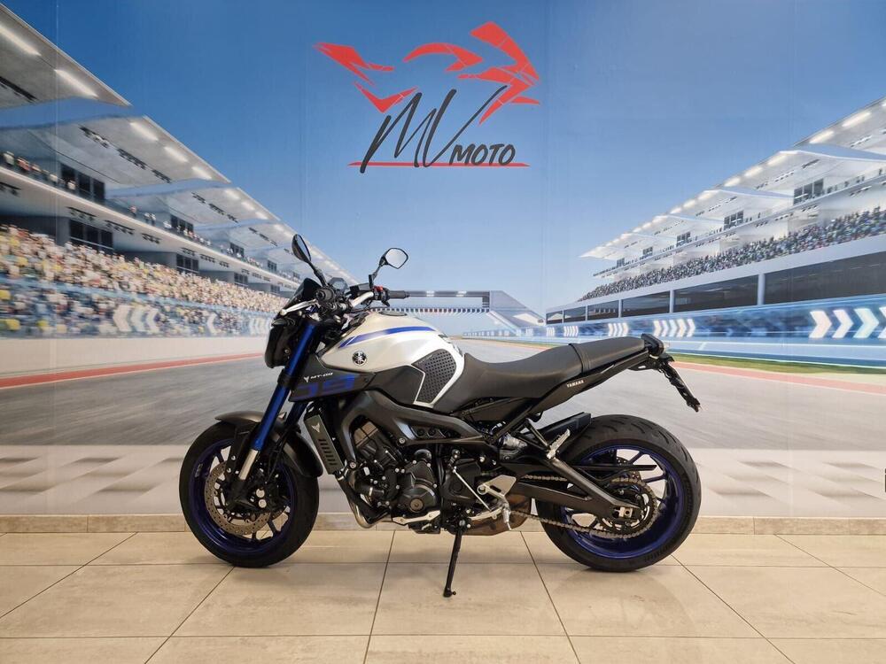 Yamaha MT-09 ABS (2016) (3)