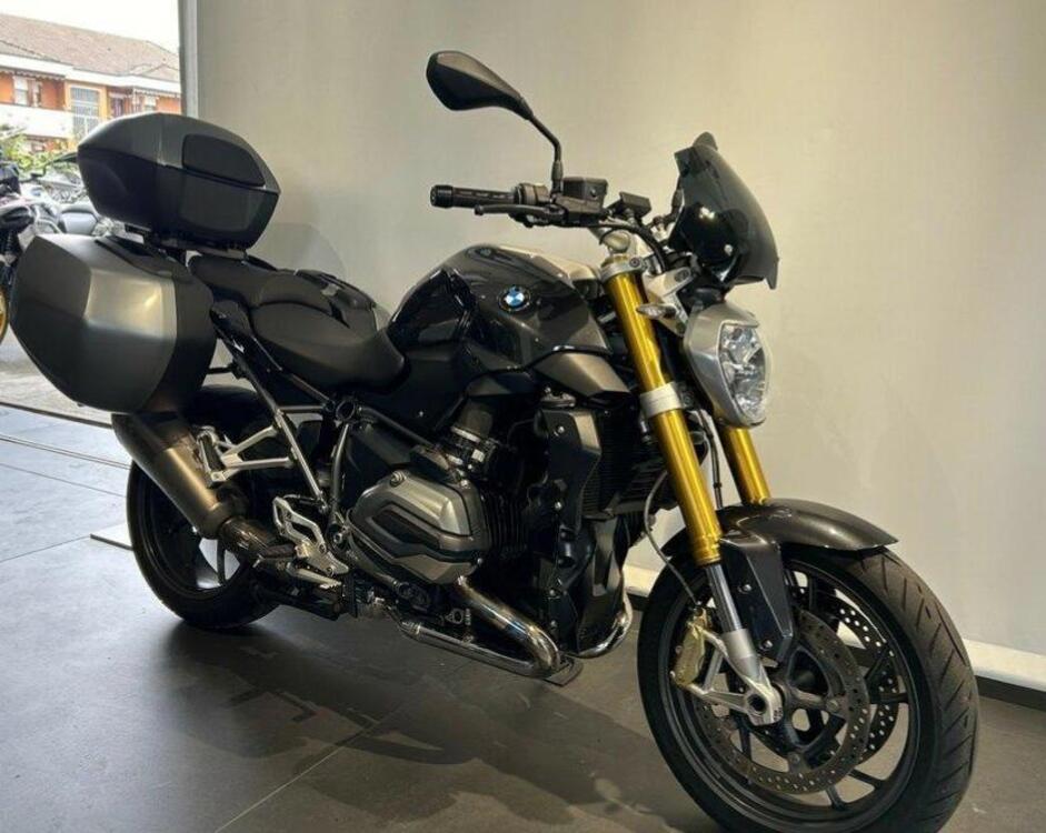 Bmw R 1200 R (2015 - 16) (2)