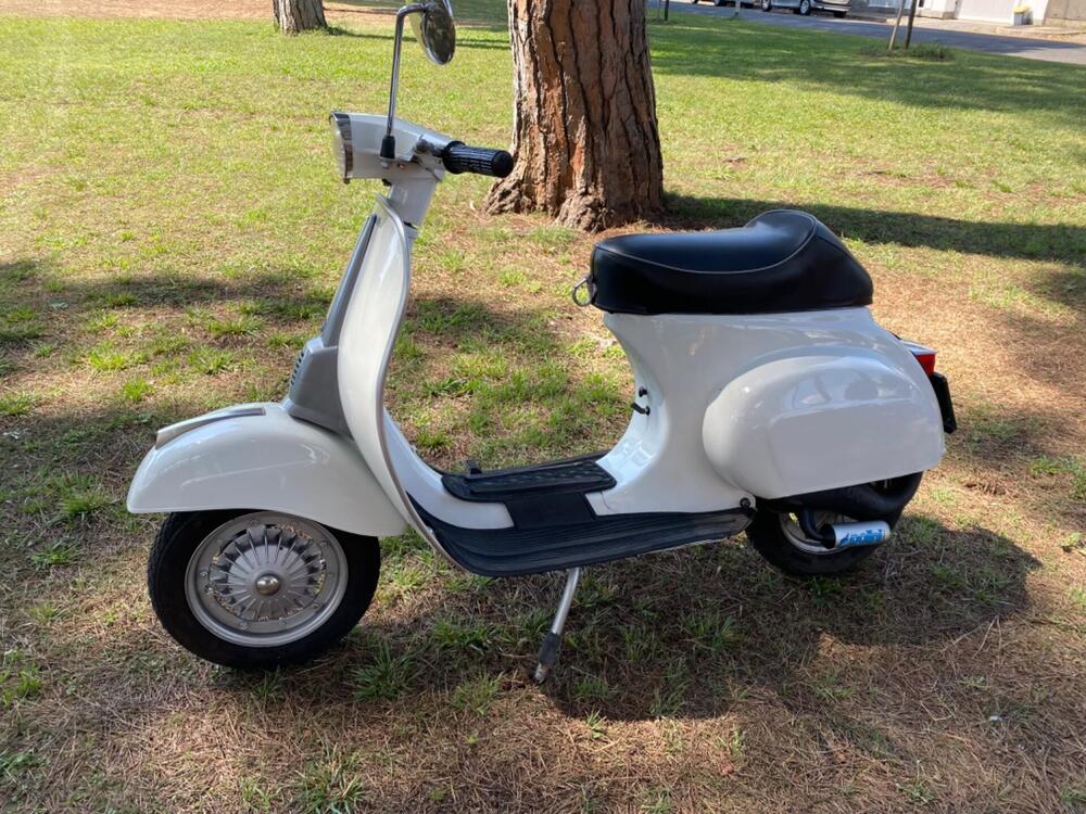 Piaggio Vespa 50 Special 