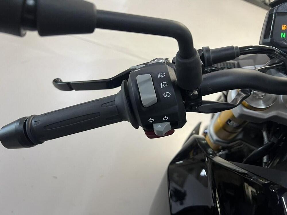 Bmw G 310 R (2021 - 25) (5)