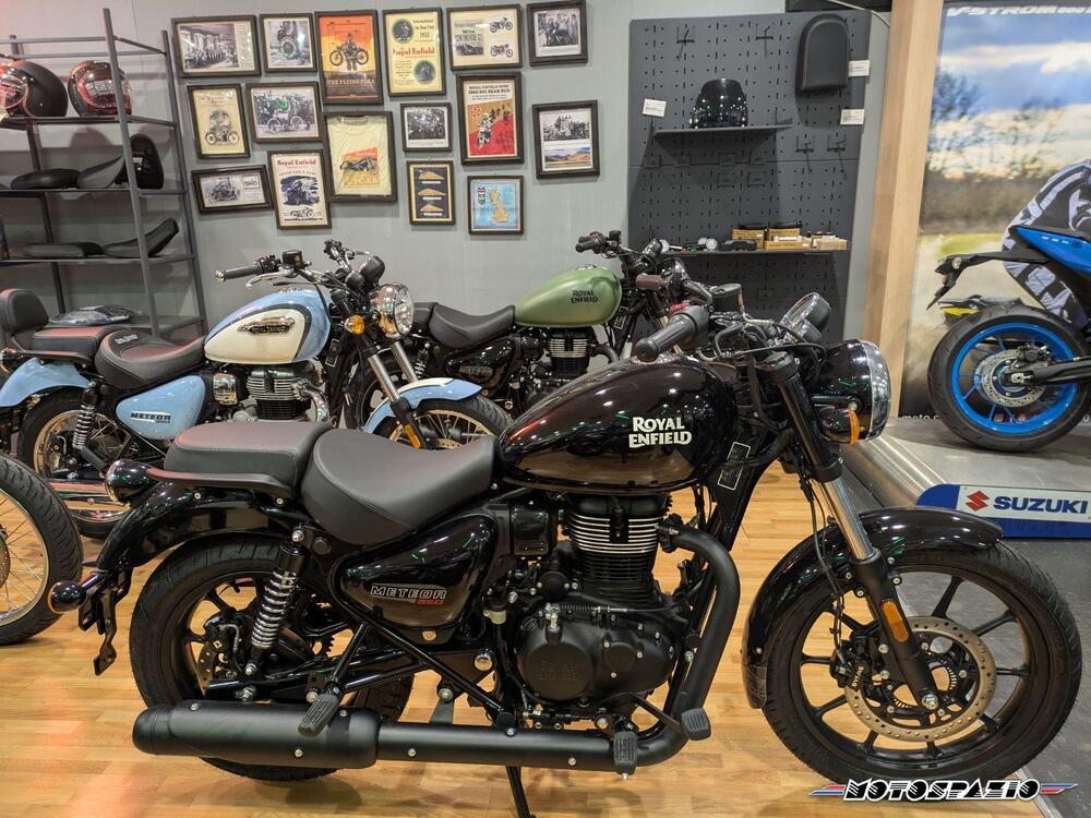 Royal Enfield Meteor 350 Fireball (2021 - 24)