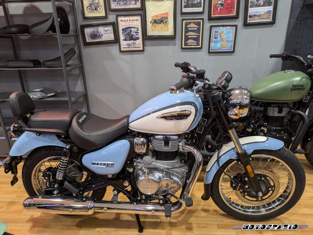 Royal Enfield Meteor 350 Aurora (2024)