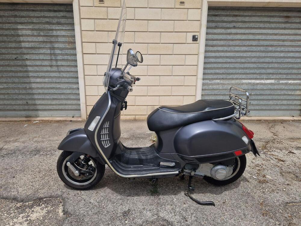 Vespa Granturismo 200 L