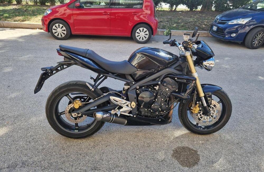 Triumph Street Triple (2007 - 12) (2)