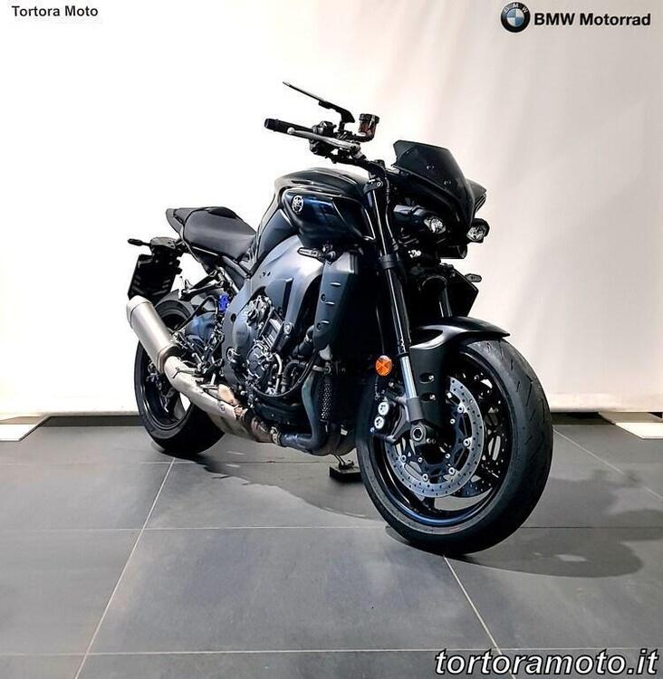 Yamaha MT-10 (2022 - 24) (4)