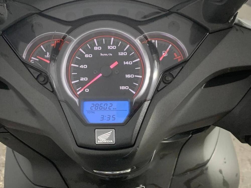 Honda SH 300 i ABS (2016 - 20) (4)