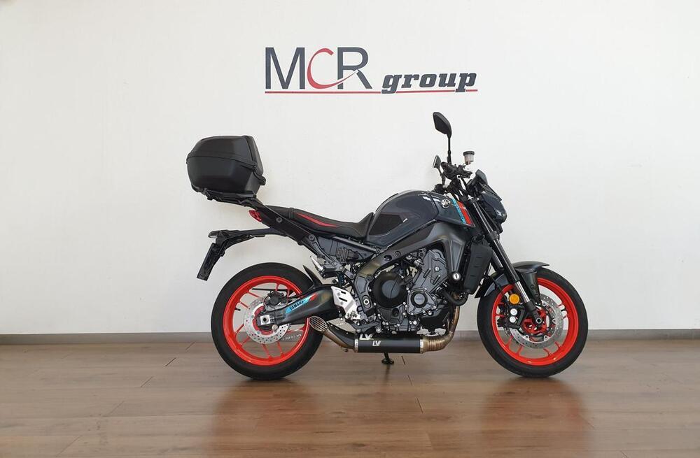 Yamaha MT-09 (2021 - 23) (4)