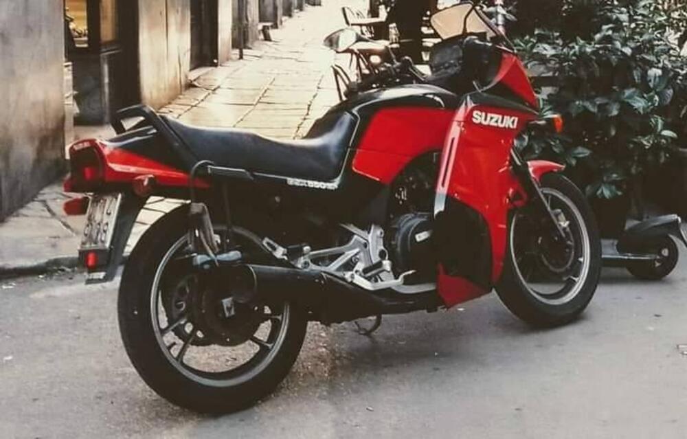 Suzuki GSX 550 EF (1985 - 88) (2)