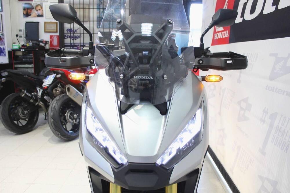 Honda X-ADV 750 DCT (2021 - 24) (4)