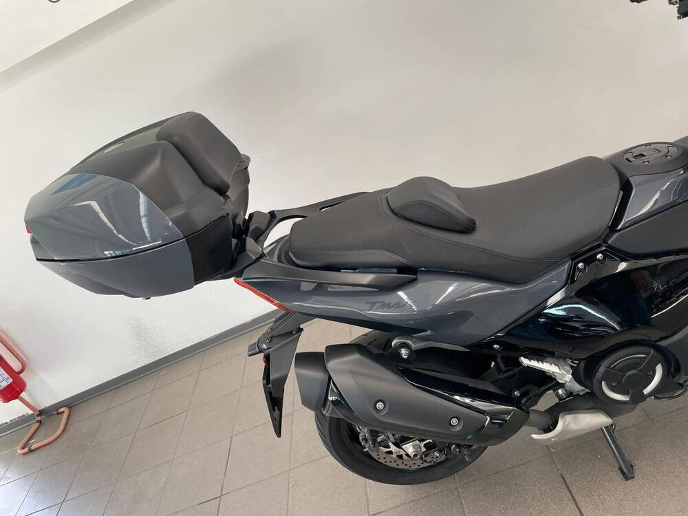 Yamaha T-Max 560 Tech Max (2022 - 24) (4)