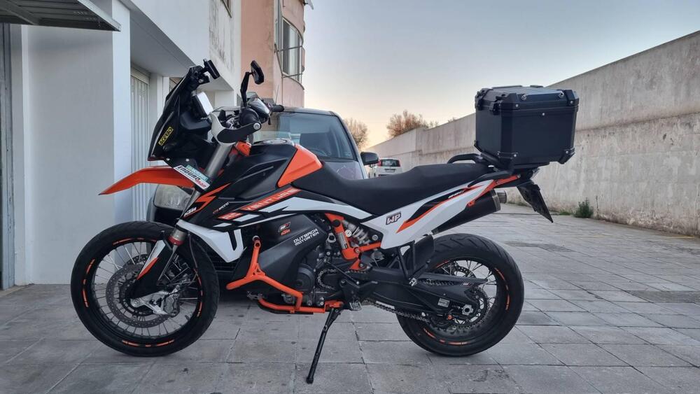 KTM 890 Adventure R (2022)