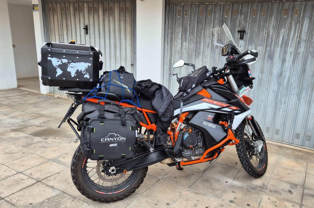 KTM 890 Adventure R (2022) (4)