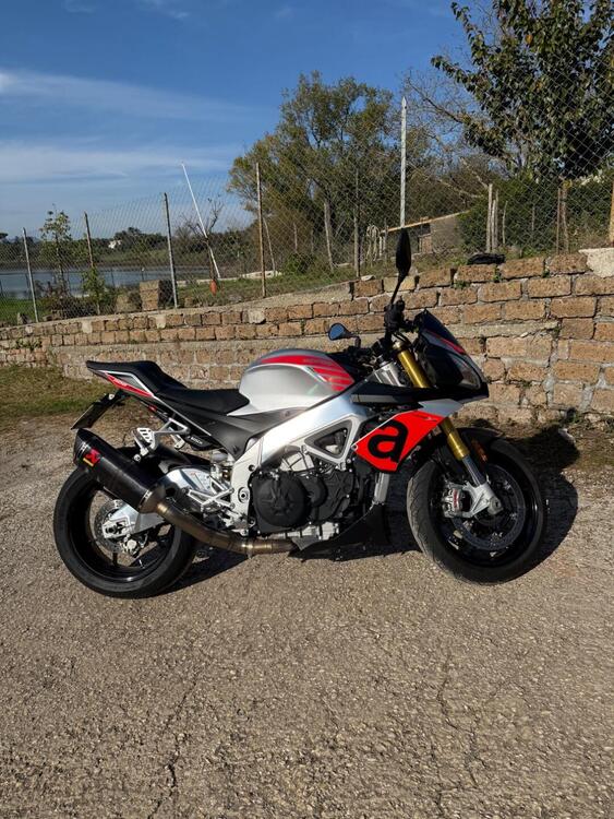 Aprilia Tuono 1100 V4 RR (2017 - 18) (3)