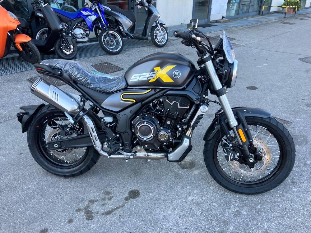 Voge Trofeo 525ACX Scrambler (2023 - 24)