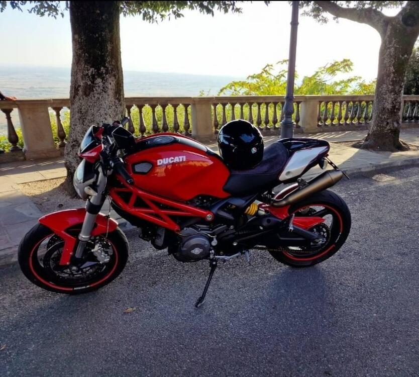 Ducati Monster 696 Plus (2007 - 14) (5)