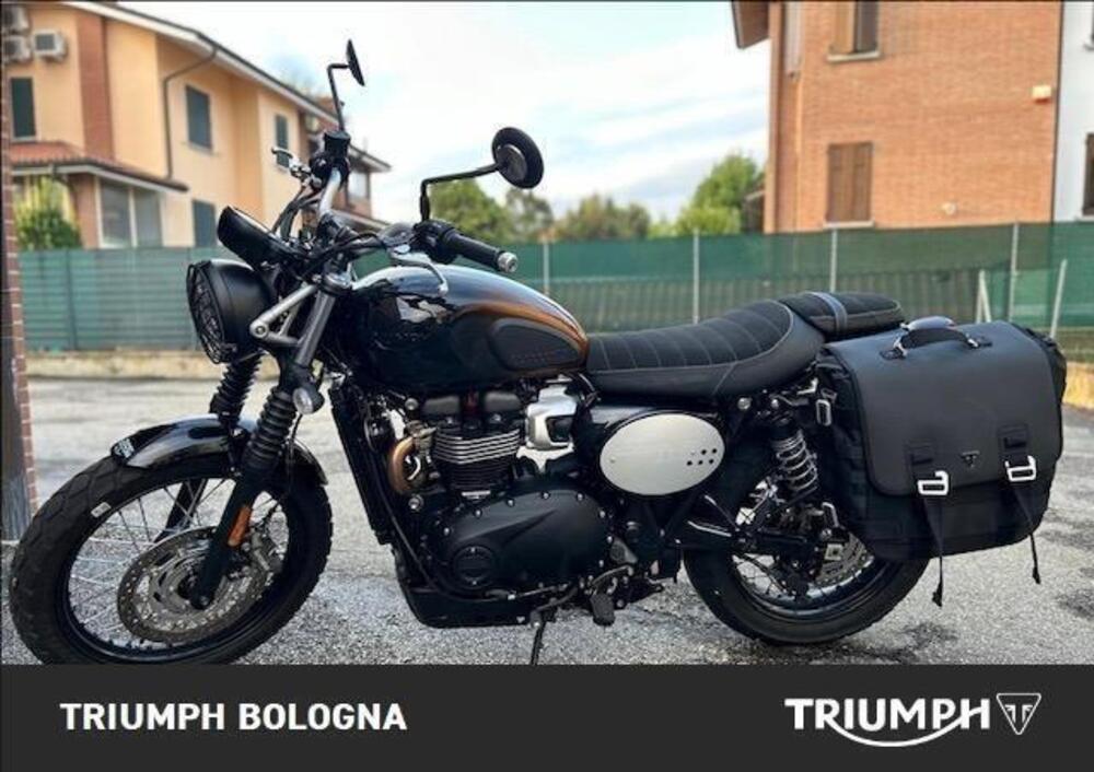 Triumph Scrambler 900 Stealth Edition (2024) (2)