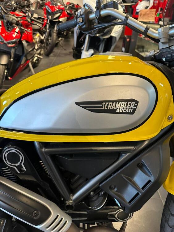 Ducati Scrambler 800 Icon (2021 - 22) (2)