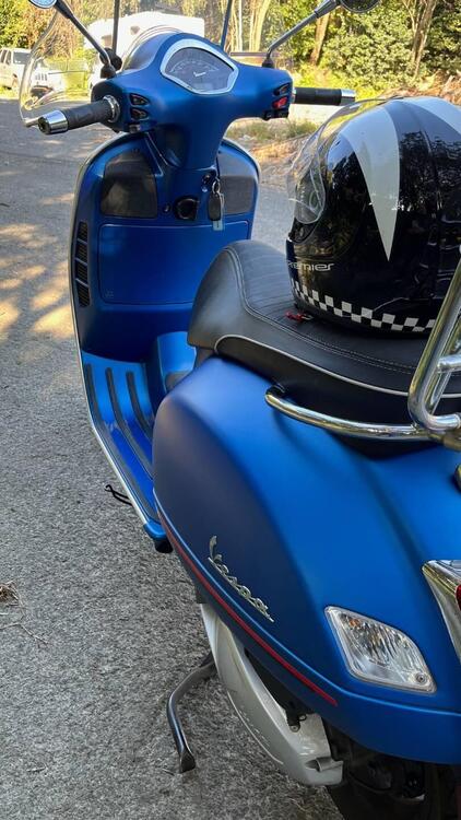 Vespa GTS 300 Super Sport Hpe (2019) (3)