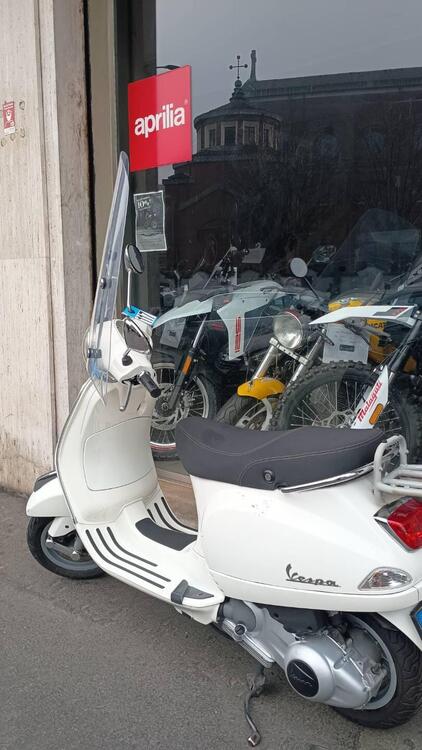 Vespa LX 125 i.e. (2009 - 12)