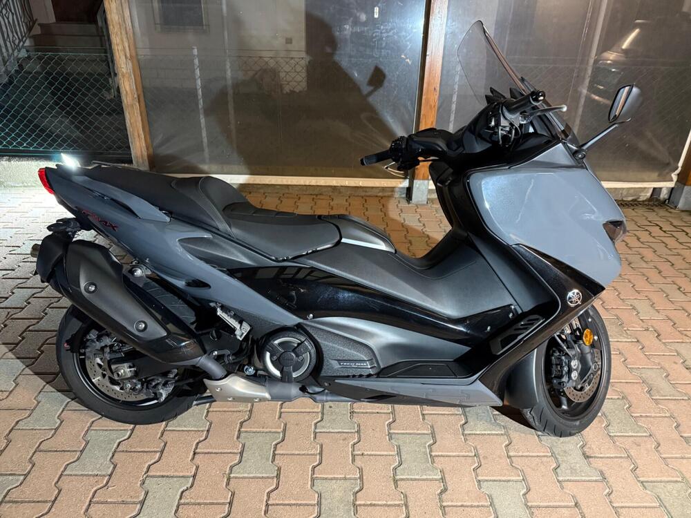 Yamaha T-Max 560 Tech Max (2021) (3)