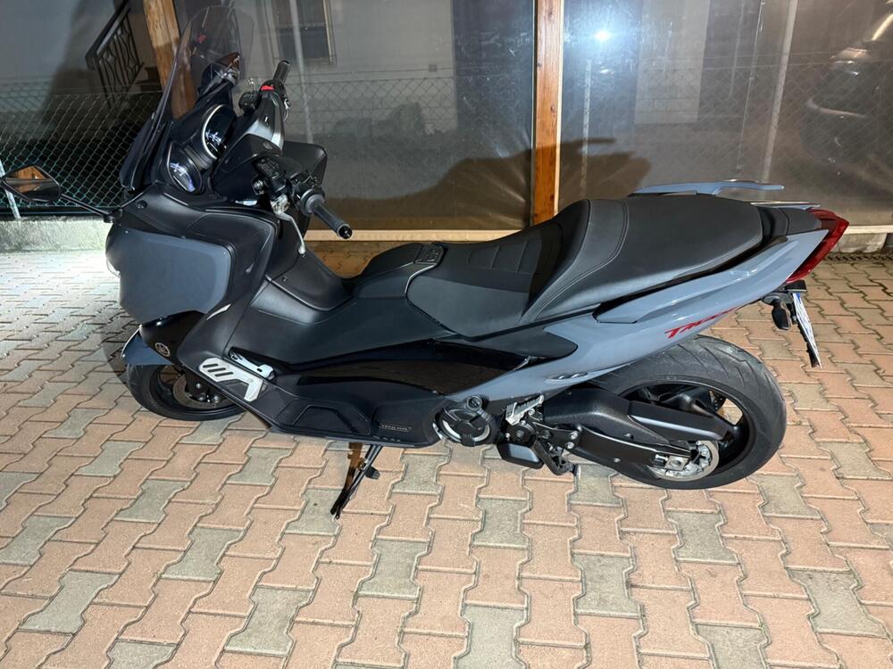 Yamaha T-Max 560 Tech Max (2021) (4)