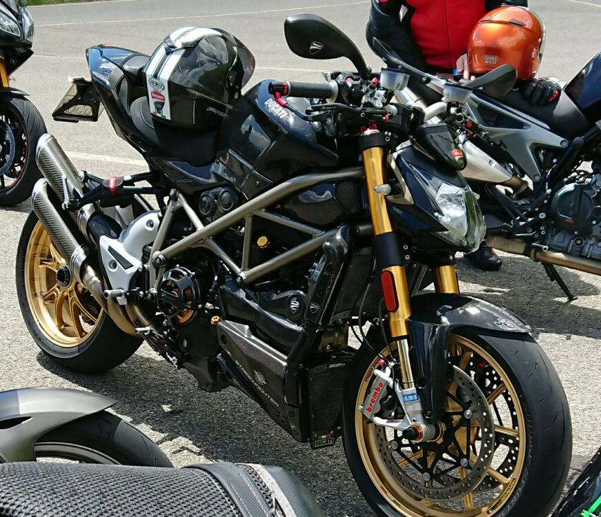 Ducati Streetfighter S (2009 - 14) (2)