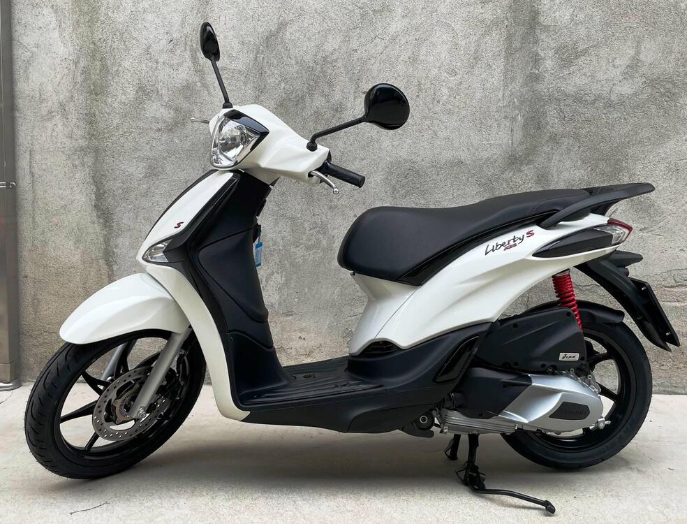 Piaggio Liberty 125 3V S ABS (2021 - 24) (2)