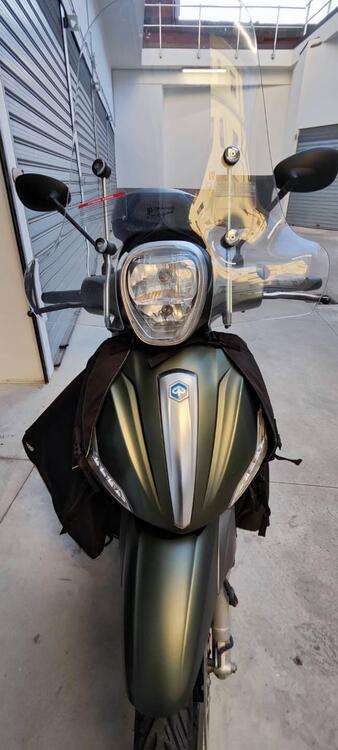 Piaggio Beverly 350 SportTouring ie ABS (2011 - 17)