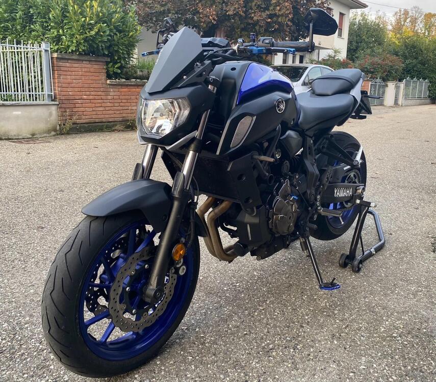 Yamaha MT-07 (2018 - 20) (2)