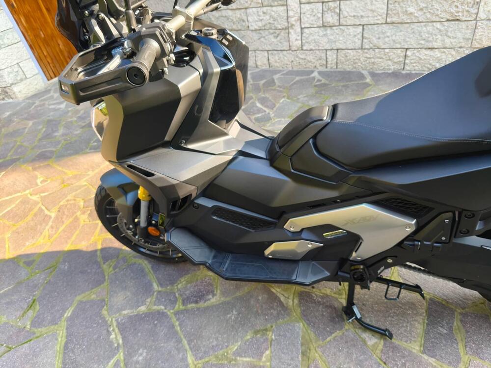 Honda X-ADV 750 DCT (2021 - 24) (2)