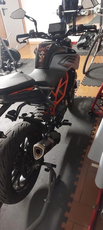 KTM 125 Duke (2021 - 23) (4)