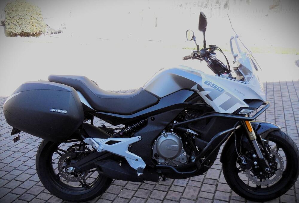 CFMOTO 650MT (2021 - 24) (4)