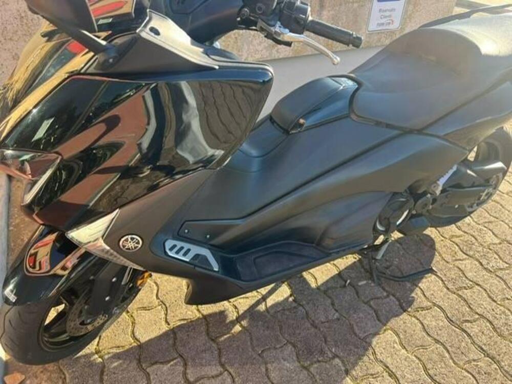 Yamaha T-Max 530 (2017 - 19) (4)