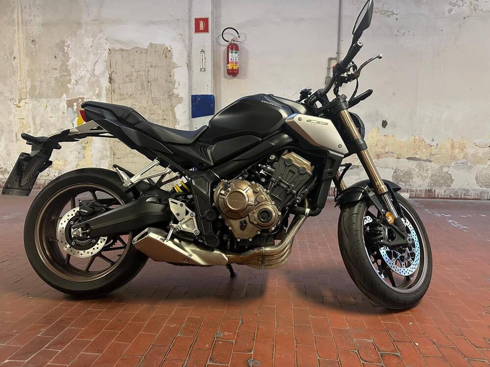 Honda CB 650 R (2021 - 23) (5)