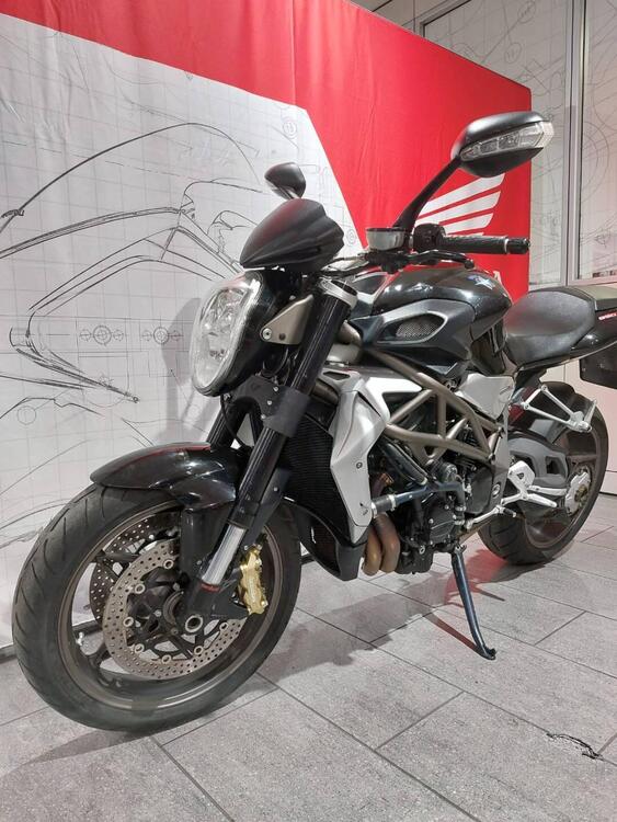 MV Agusta Brutale 990 R (2009 - 12) (5)