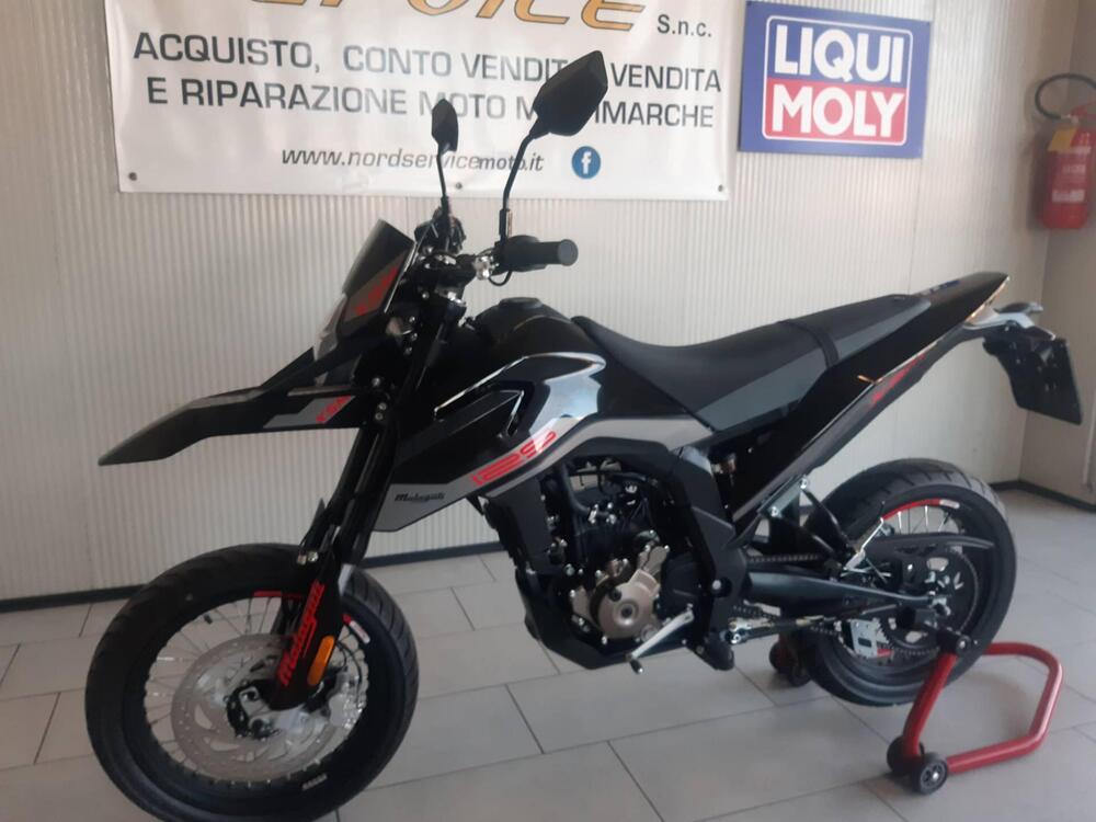 Malaguti XSM 125 (2021 - 24) (2)