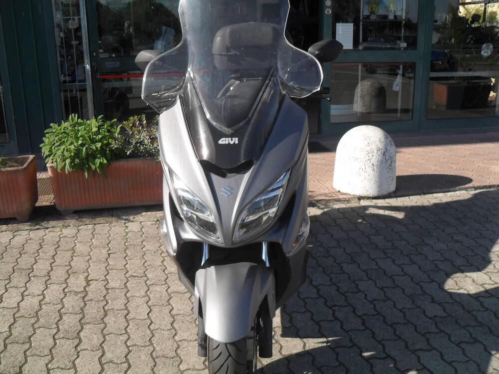 Suzuki Burgman AN 400 (2017 - 20) (2)