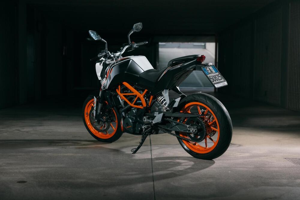 KTM 390 Duke ABS (2012 - 16) (4)