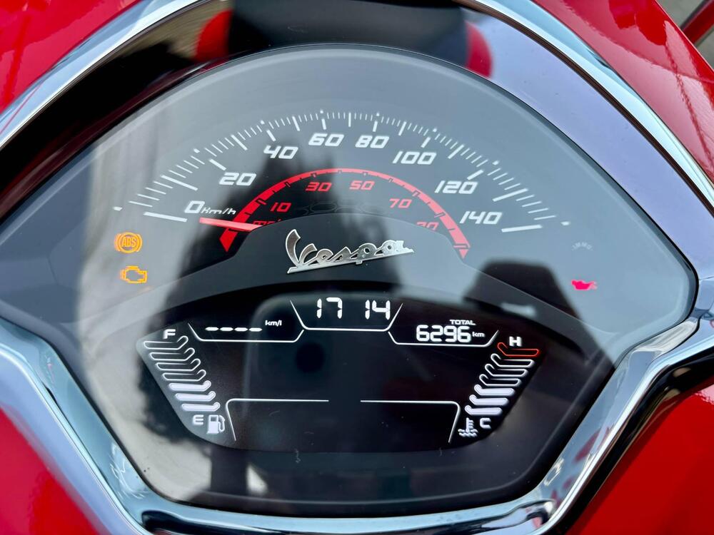 Vespa GTS 300 Super (2023 - 24) (3)