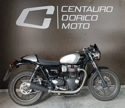 Triumph Street Cup 900 (2017 - 19) usata