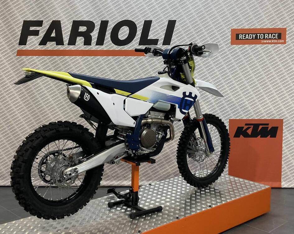 Husqvarna FE 350 (2024) (2)