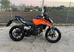 KTM 125 Duke (2024) usata