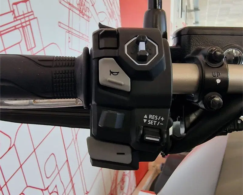Honda X-ADV 750 (2025 - 26) (11)