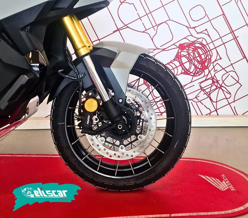 Honda X-ADV 750 (2025 - 26) (16)