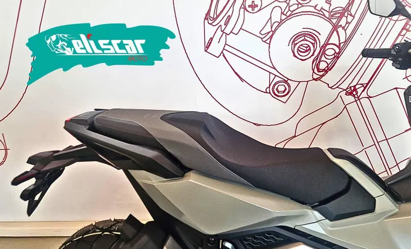 Honda X-ADV 750 (2025 - 26) (14)