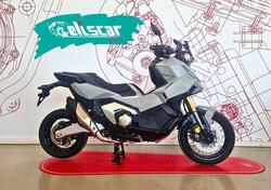 Honda X-ADV 750 DCT (2021 - 24) nuova