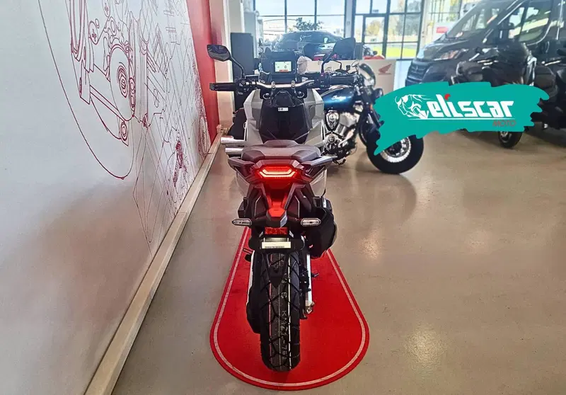 Honda X-ADV 750 (2025 - 26) (7)