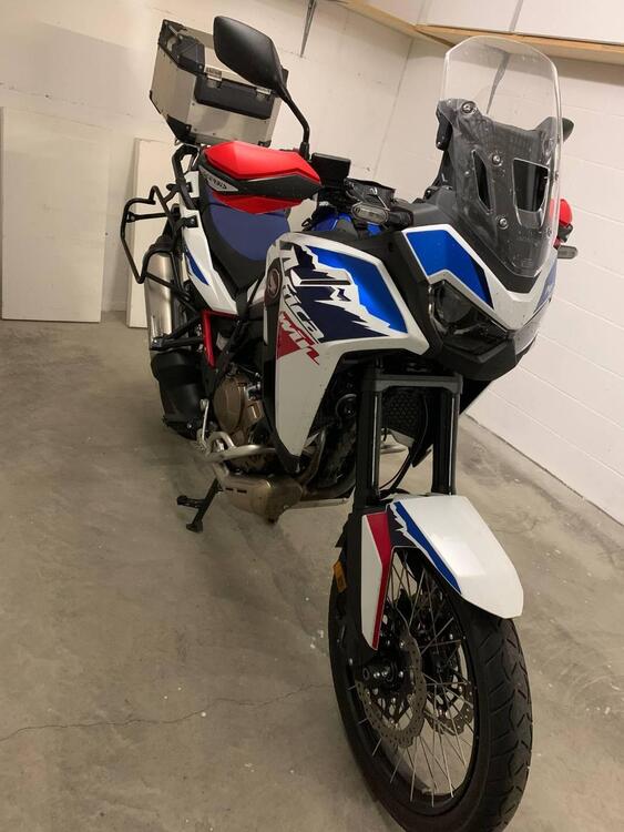 Honda Africa Twin CRF 1100L ES (2024 - 25)