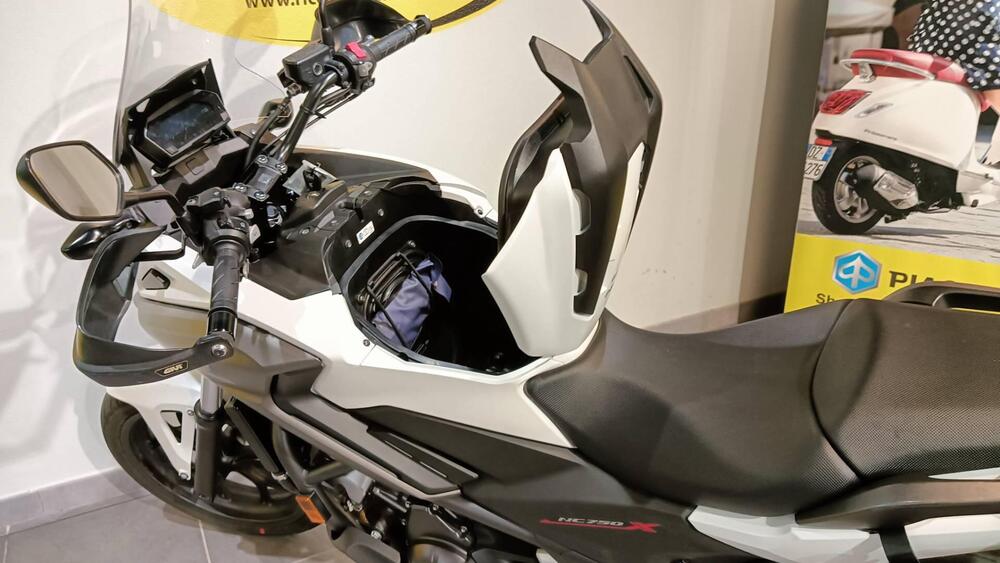 Honda NC 750 X DCT ABS (2018 - 20) (2)